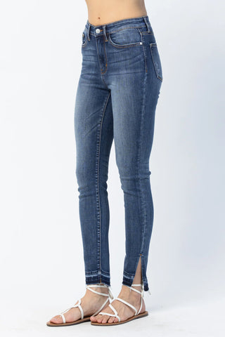 Alayna Released Hem Skinny Jean