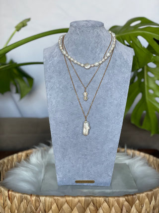 IRREGULAR PEARL NECKLACE